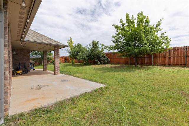 12116 NW 137th St, Piedmont, OK 73078 - view of yard with a patio area