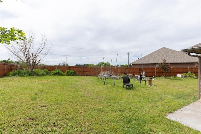 12116 NW 137th St, Piedmont, OK 73078 - view of yard featuring a trampoline