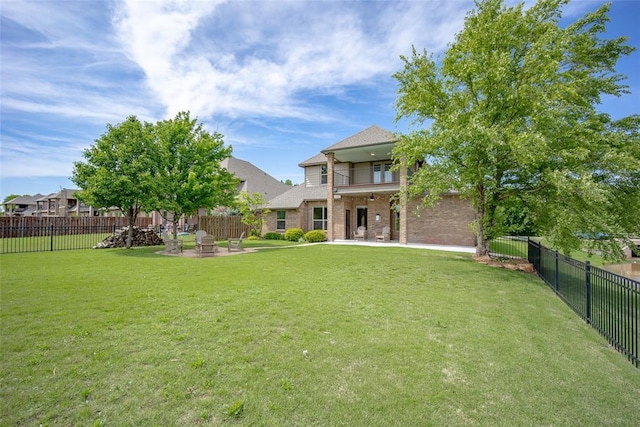 3716 Doningham Dr, Edmond, OK 73034 - view of yard with a patio area