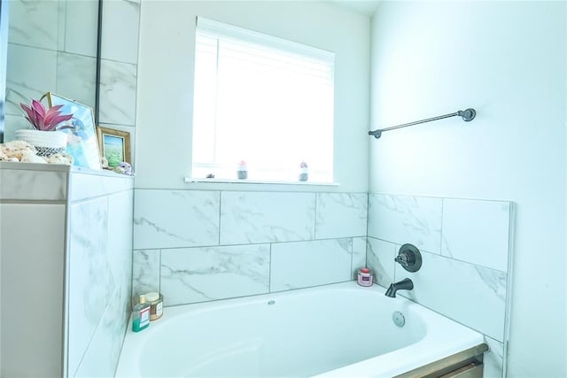 1425 NW 12th St, Newcastle, OK 73065 - full bathroom with a bath