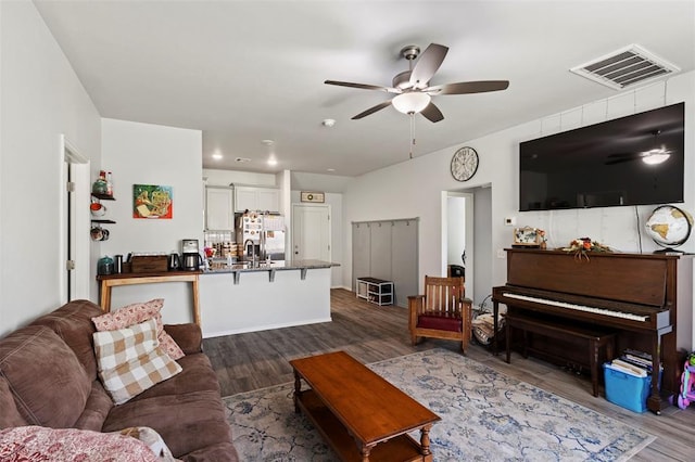 12509 NE 36th Sts, Spencer, OK 73084 - living room featuring a ceiling fan, dark wood finished floors, and recessed lighting
