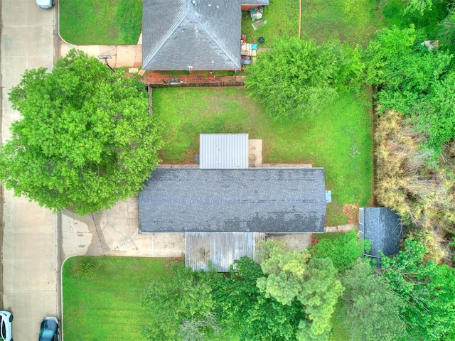 aerial view of property and surrounding area