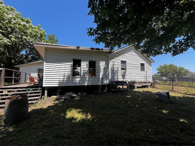6616 SW 134th St, Oklahoma City, OK 73173 - back of house featuring a wooden deck