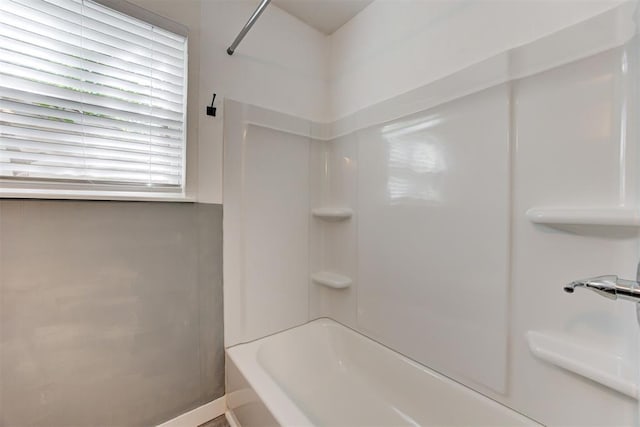 1316 W Logan Ave, Guthrie, OK 73044 - full bath featuring tub / shower combination and baseboards