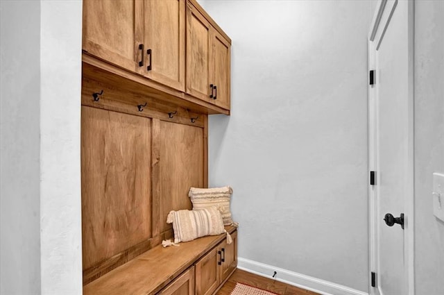 12824 NW 4th Ter, Yukon, OK 73099 - mudroom with baseboards