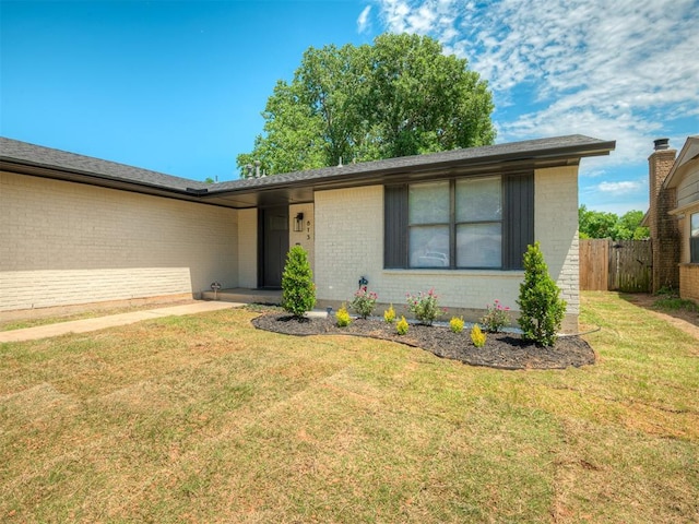 813 Branchwood Ct, Norman, OK 73072 - single story home with brick siding