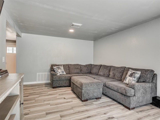 813 Branchwood Ct, Norman, OK 73072 - living room with light wood finished floors and recessed lighting