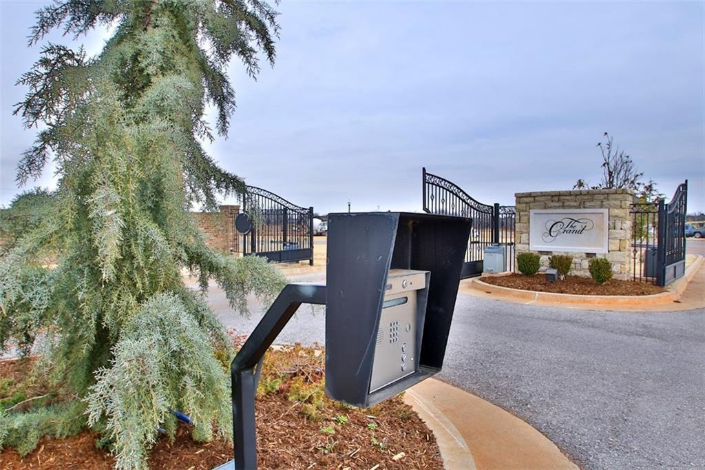 13400 Emerald Island Dr, Oklahoma City, OK 97415