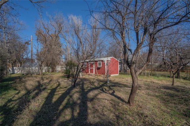1925 NW 36th St, Oklahoma City, OK 73118 - view of yard featuring an outbuilding and a storage unit