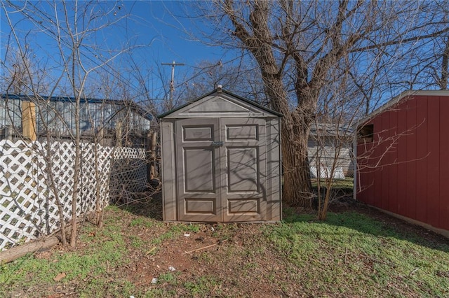 1925 NW 36th St, Oklahoma City, OK 73118 - view of shed with fence