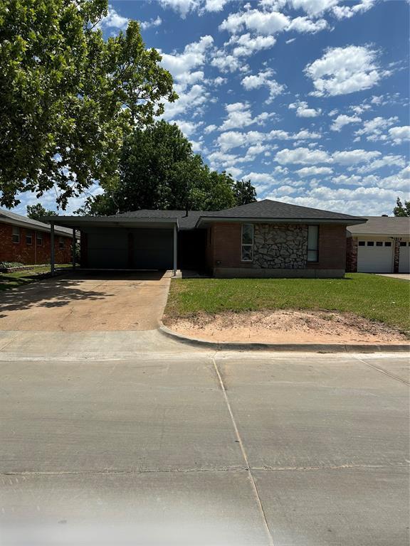 1516 N City Ave, Moore, OK 73160 - photo 2