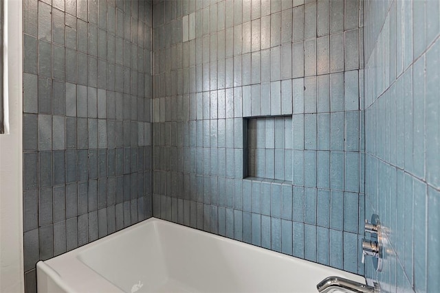 3236 NW 68th St, Oklahoma City, OK 73116 - bathroom featuring a tub