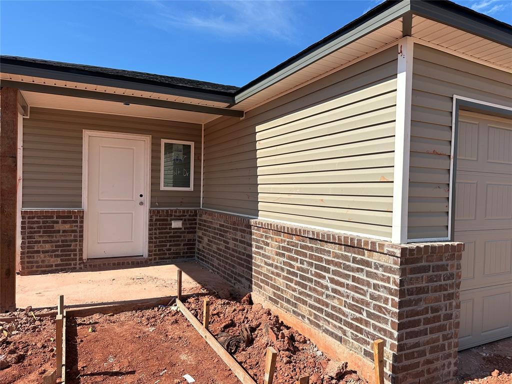1407 Colt Dr, Guthrie, OK 73044 - photo 2