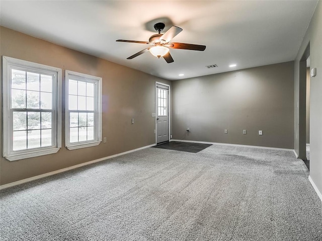 922 W 7th St, Stroud, OK 74079 - unfurnished room with ceiling fan, carpet, baseboards, and recessed lighting