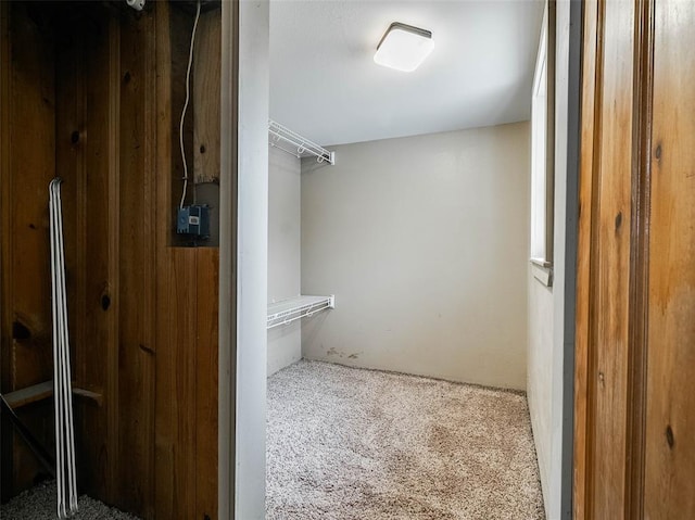 922 W 7th St, Stroud, OK 74079 - spacious closet with carpet flooring