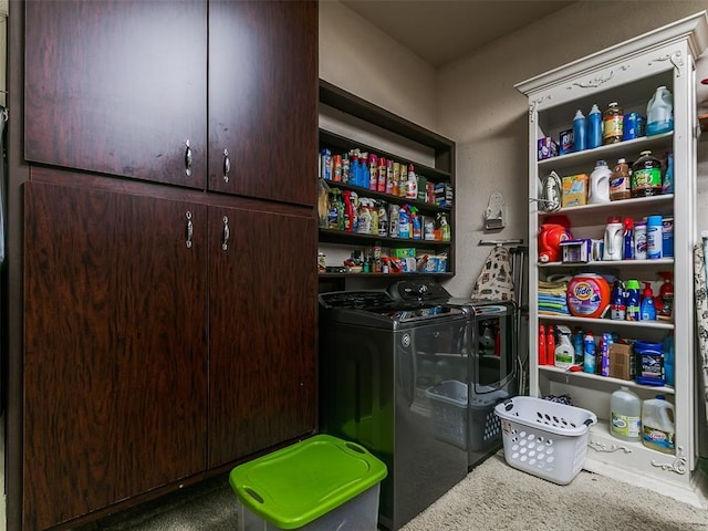8501 S Council Rd, Oklahoma City, OK 73169 - laundry area featuring washer and dryer, cabinet space, and carpet flooring