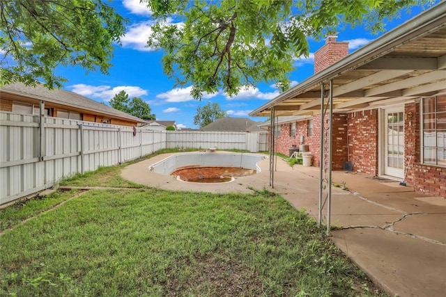 7108 S Kentucky St, Oklahoma City, OK 73159 - view of yard featuring a patio area