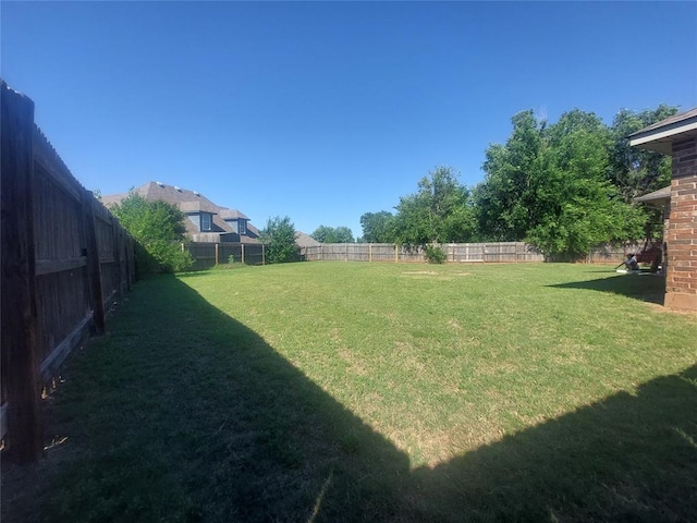 531 W Shadow Ridge Way, Mustang, OK 73064 - view of yard