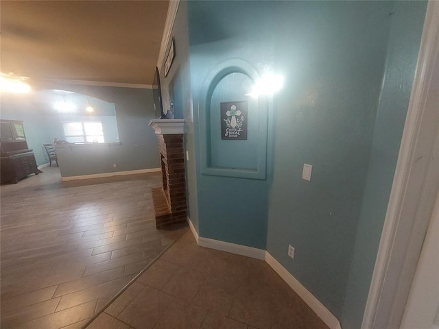 531 W Shadow Ridge Way, Mustang, OK 73064 - hallway with ornamental molding and baseboards