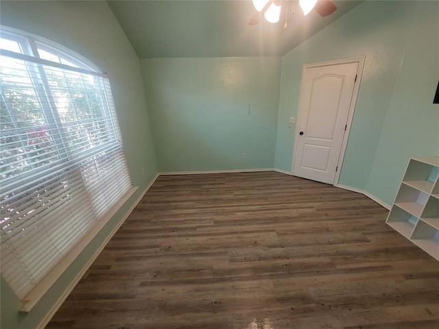 531 W Shadow Ridge Way, Mustang, OK 73064 - unfurnished room featuring lofted ceiling, a ceiling fan, wood finished floors, and baseboards