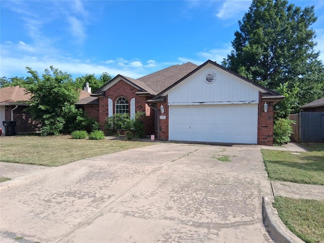 824 SE 38th St, Moore, OK 73129 - single story home featuring brick siding, an attached garage, and concrete driveway