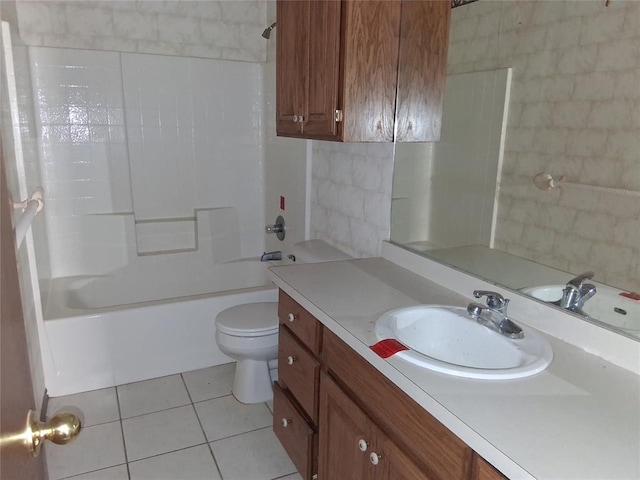 824 SE 38th St, Moore, OK 73129 - bathroom with tile patterned floors, toilet, vanity, and shower / bath combination