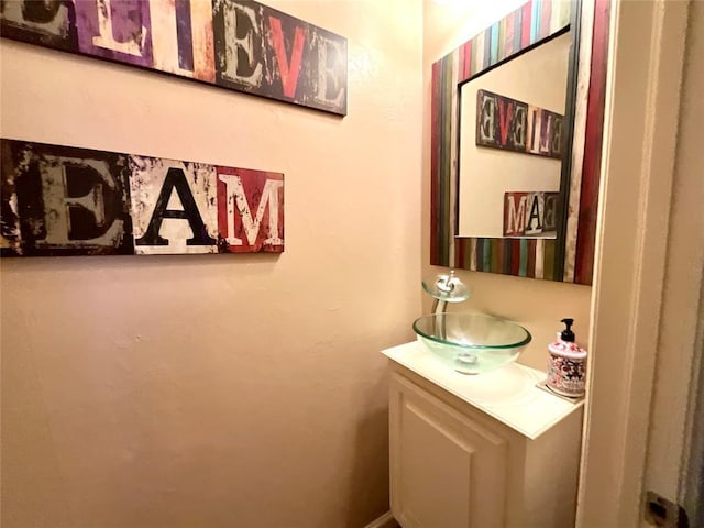16175 Silver Run Dr, Choctaw, OK 73020 - bathroom with vanity