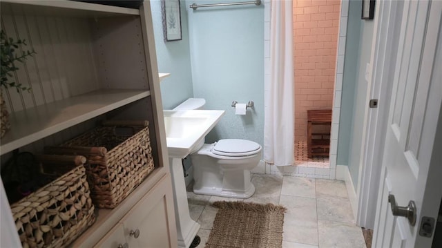 25 Firefly Ln, Eufaula, OK 74432 - bathroom featuring a shower stall, toilet, and tile patterned floors