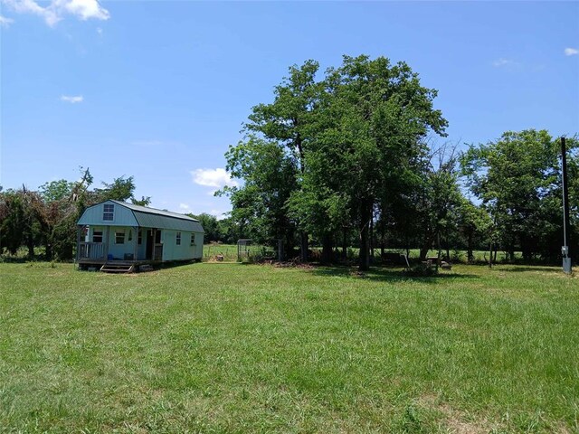 218 N 4150th Rd, Antlers, OK 74523 - view of grassy yard featuring an outdoor structure