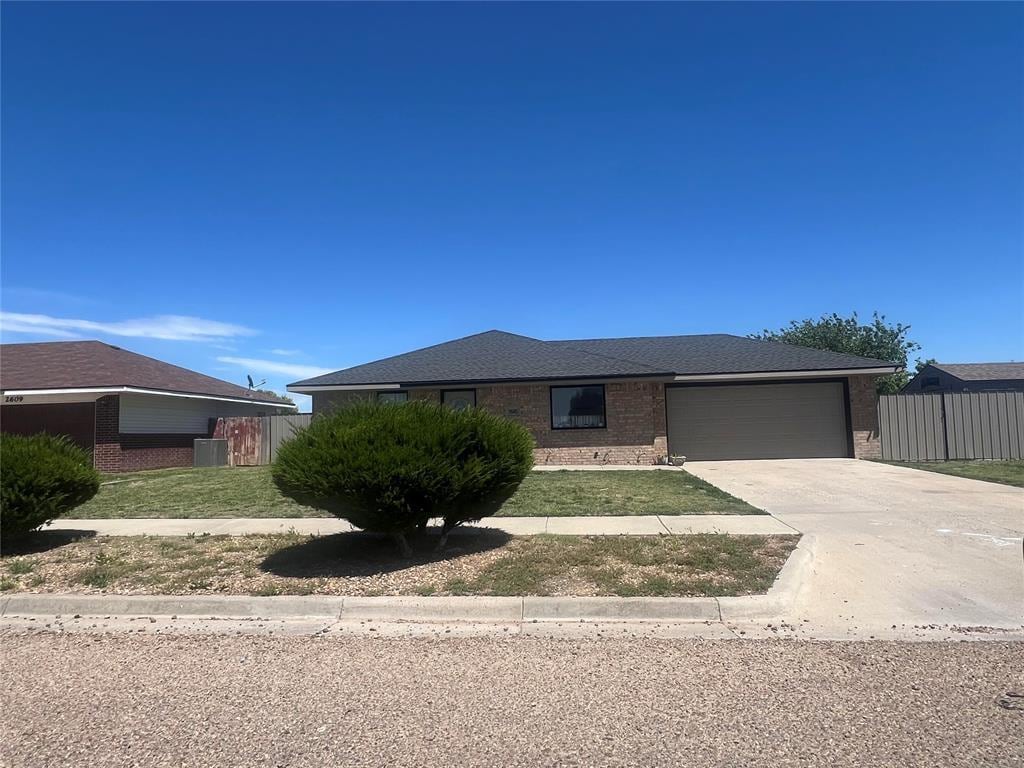 2605 Palomino Ln, Guymon, OK 73942 - photo 1