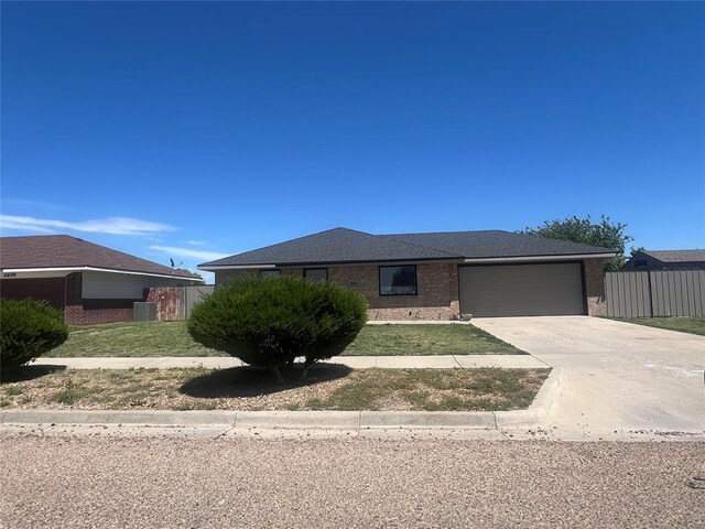 2605 Palomino Ln, Guymon, OK 73942 - photo 1
