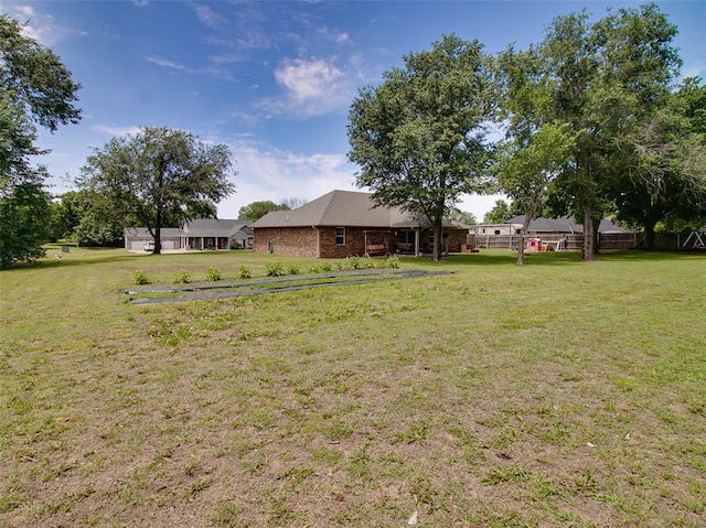 1015 N 3rd Ave, Stroud, OK 74079 - view of grassy yard