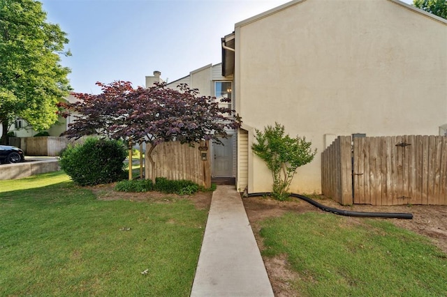 view of front of property with stucco siding