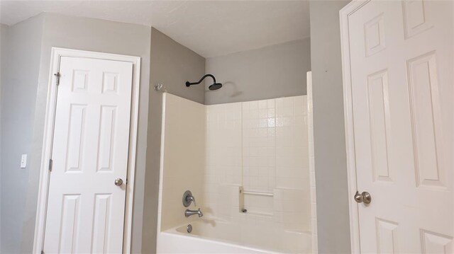2338 Serenade Dr, Midwest City, OK 73130 - full bathroom featuring  shower combination