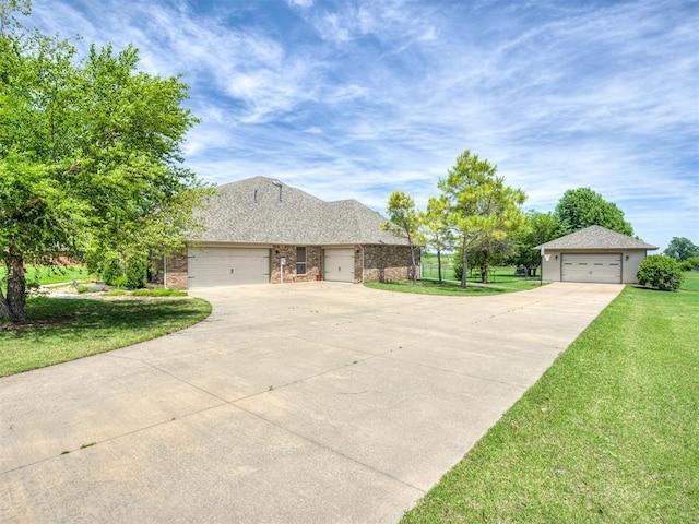 1960 Bermuda Dr, Newcastle, OK 73065 - view of front of house featuring a front yard, brick siding, and driveway