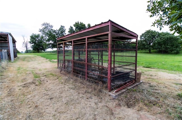 330917 E 940th Rd, Wellston, OK 74881 - view of outdoor structure featuring an outbuilding