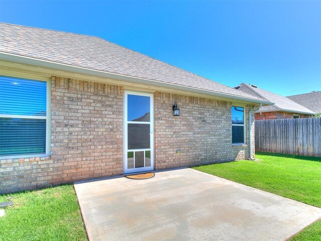4108 NW 154th St, Edmond, OK 73013 - view of patio / terrace