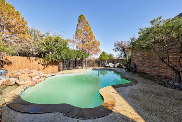 14812 Maplelake Dr, Edmond, OK 73013 - view of pool featuring a fenced backyard