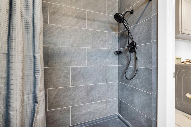 3223 Northridge Dr, Purcell, OK 73080 - full bathroom with tiled shower and washer / clothes dryer