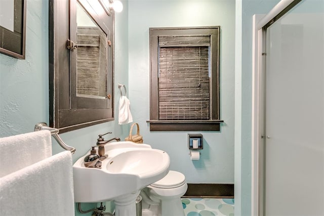 1217 NW 44th St, Oklahoma City, OK 73118 - bathroom featuring toilet