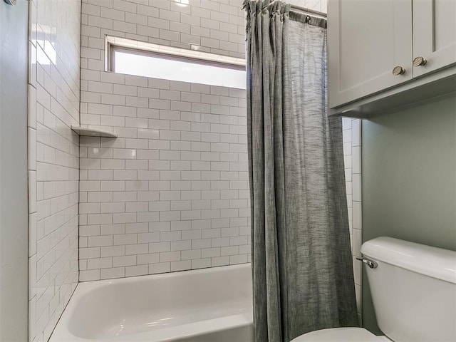 4133 Carmina Dr, Edmond, OK 73034 - full bath featuring toilet and shower / bathtub combination with curtain