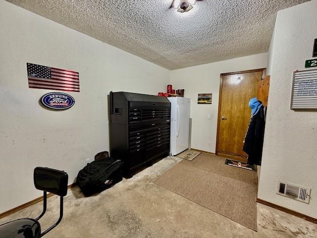 2400 Sunset Dr, Clinton, OK 73601 - photo 29