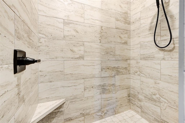 8624 Grey Wind Way, Arcadia, OK 73007 - bathroom with a tile shower
