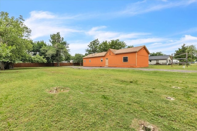 1126 SW 19th St, Oklahoma City, OK 73108 - view of yard