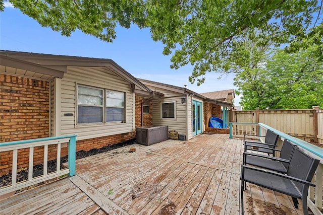 5505 S Villa Ave, Oklahoma City, OK 73119 - view of wooden terrace