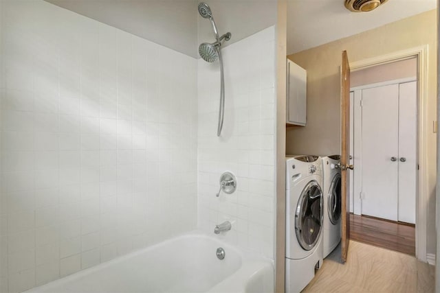2600 NW 34th St, Oklahoma City, OK 731 - full bath with separate washer and dryer and bathtub / shower combination