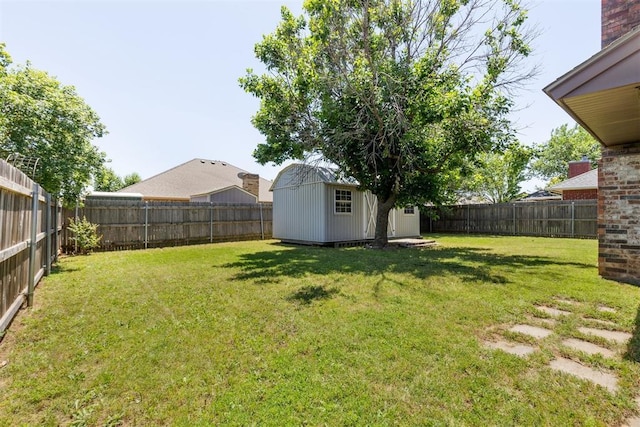 316 SE 6th St, Moore, OK 73160 - view of yard