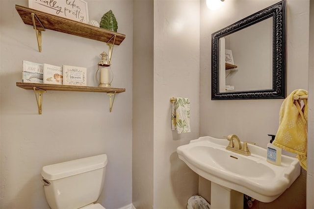 16523 Roserock Cir, Choctaw, OK 73020 - bathroom featuring toilet and a sink