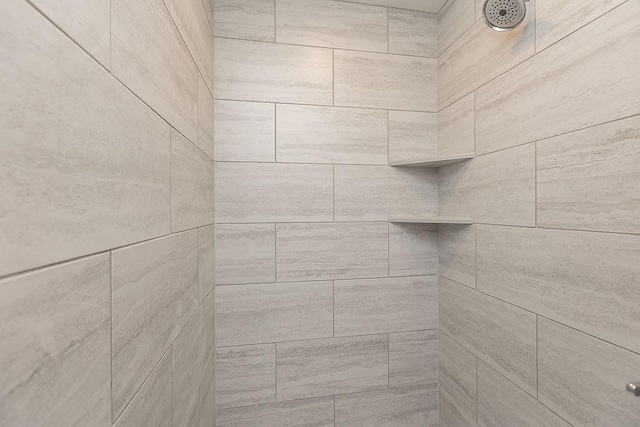 9120 SW 34th St, Oklahoma City, OK 73179 - bathroom view of tiled shower