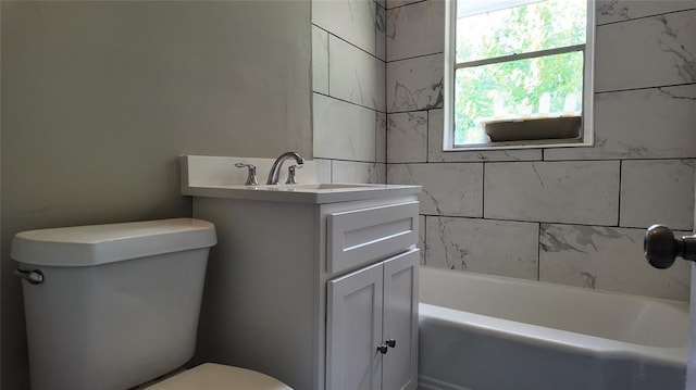 617 Holman Pl, Midwest City, OK 73110 - full bath featuring toilet, vanity, and shower / bathtub combination